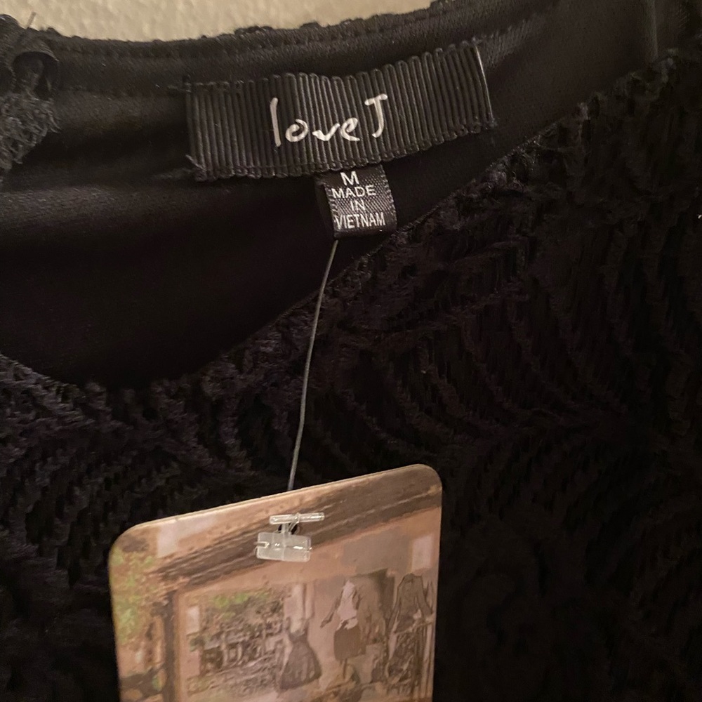 Top - Picture 7 of 9